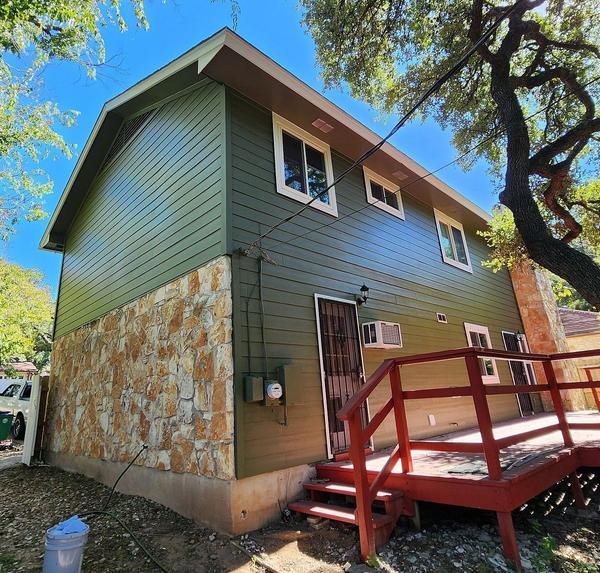 Siding project photo 2 of 5 — North Austin, Austin, TX