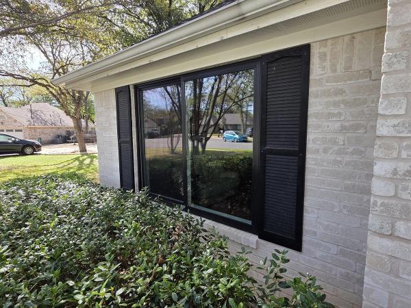 Windows in Windmill Cove, Georgetown, TX