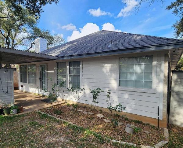 Shingle Roofing & Siding in The Enclave at Milwood, Austin, TX