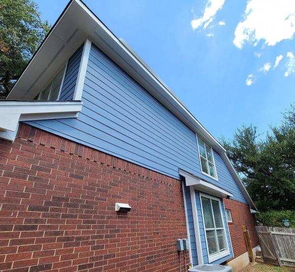 Siding & Exterior Painting in Bauerle Ranch, Austin, TX
