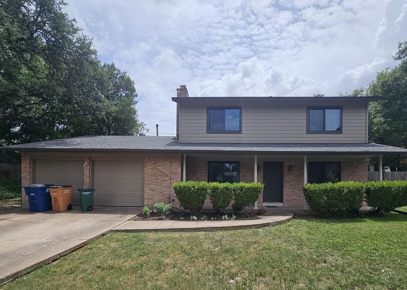 After: James Hardie siding & exterior painting completed in Oak Ridge, Austin