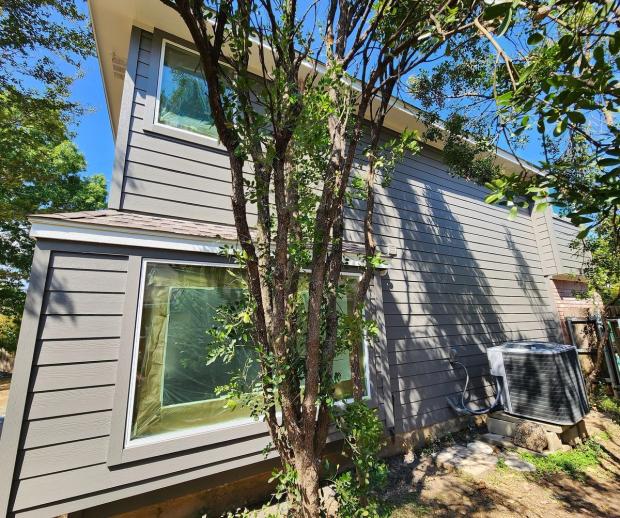 Siding project photo 2 of 5 — South Austin, Austin, TX