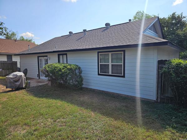 Siding project photo 3 of 6 — North Austin, Austin, TX