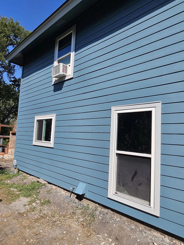 Siding project photo 5 of 5 — Hogeye, Manor, TX