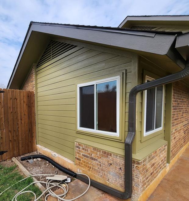 James Hardie James Hardie Select Cedar Mill 8.25" detail — Hillside, Round Rock (photo 2)