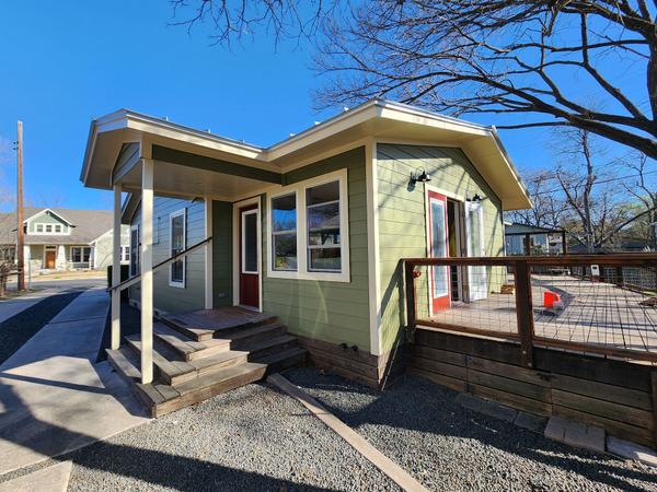 Siding project photo 3 of 4 — Wilshire Wood, Austin, TX