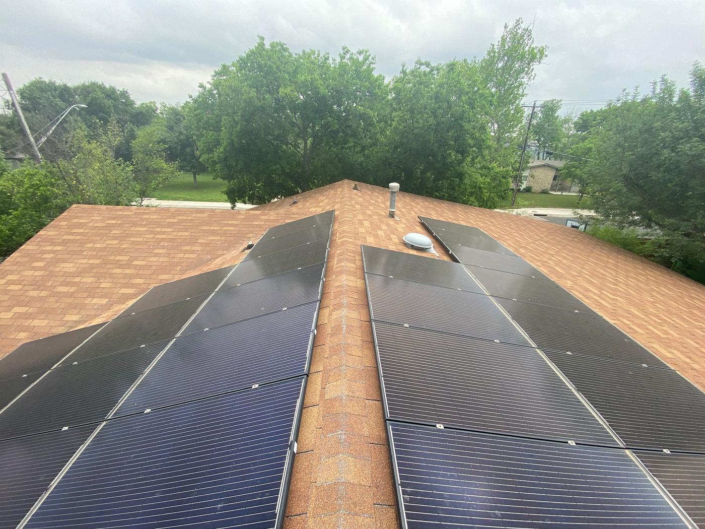 Before the shingle roofing project — home exterior in North Shoal Creek, Austin