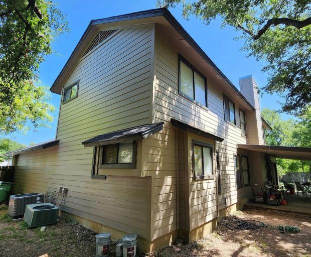 Siding project photo 2 of 5 — Round Rock, TX