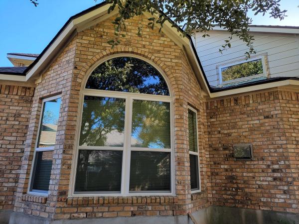 Windows in Bandera Cove, Round Rock, TX