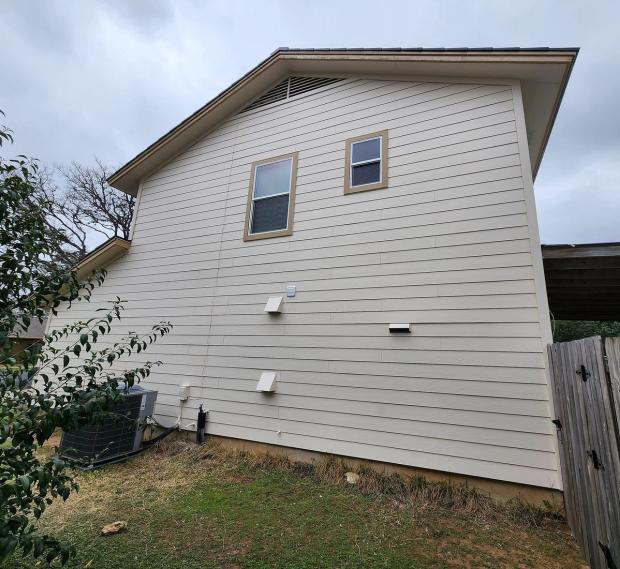 Simonton Daylight Max detail — Brodie Lane, Austin (photo 3)