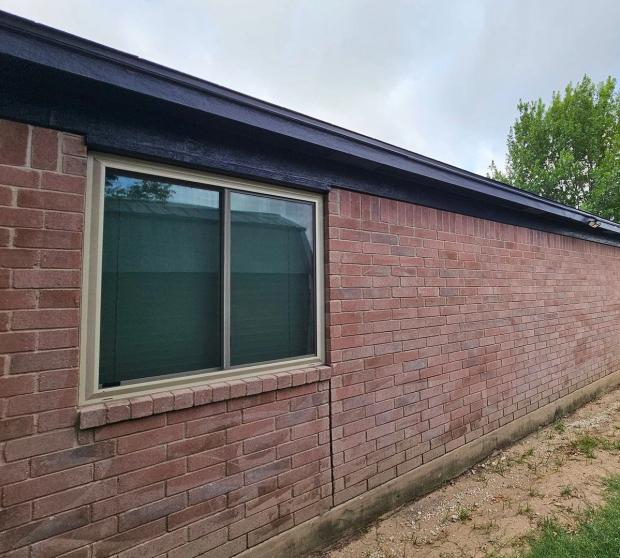 James Hardie Select Cedar Mill 8.25" Lap Siding detail — Julie's Walk At Katymead, Pflugerville (photo 3)