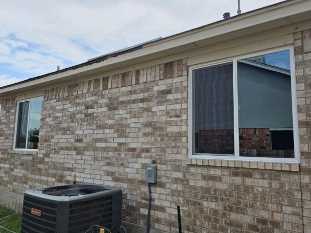 Simonton Daylight Max detail — Ridge At Steeds Crossing Phase B, Pflugerville (photo 10)