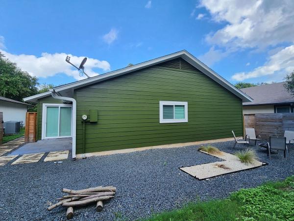 Siding & Windows in Milwood, Austin, TX