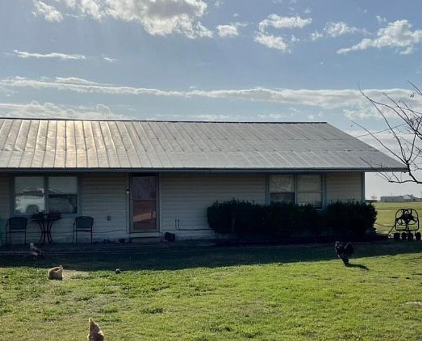 Before: Metal Roofing in County Road 301, Granger, TX