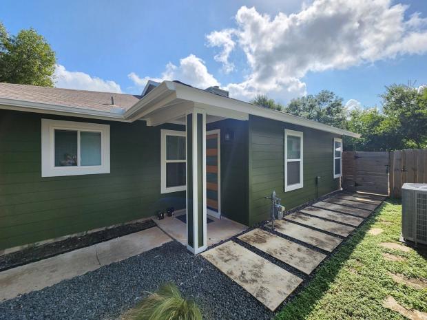 Siding project photo 2 of 4 — Milwood, Austin, TX