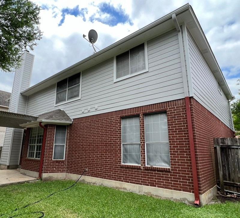 Siding project photo 4 of 4 — Maple Run, Austin, TX