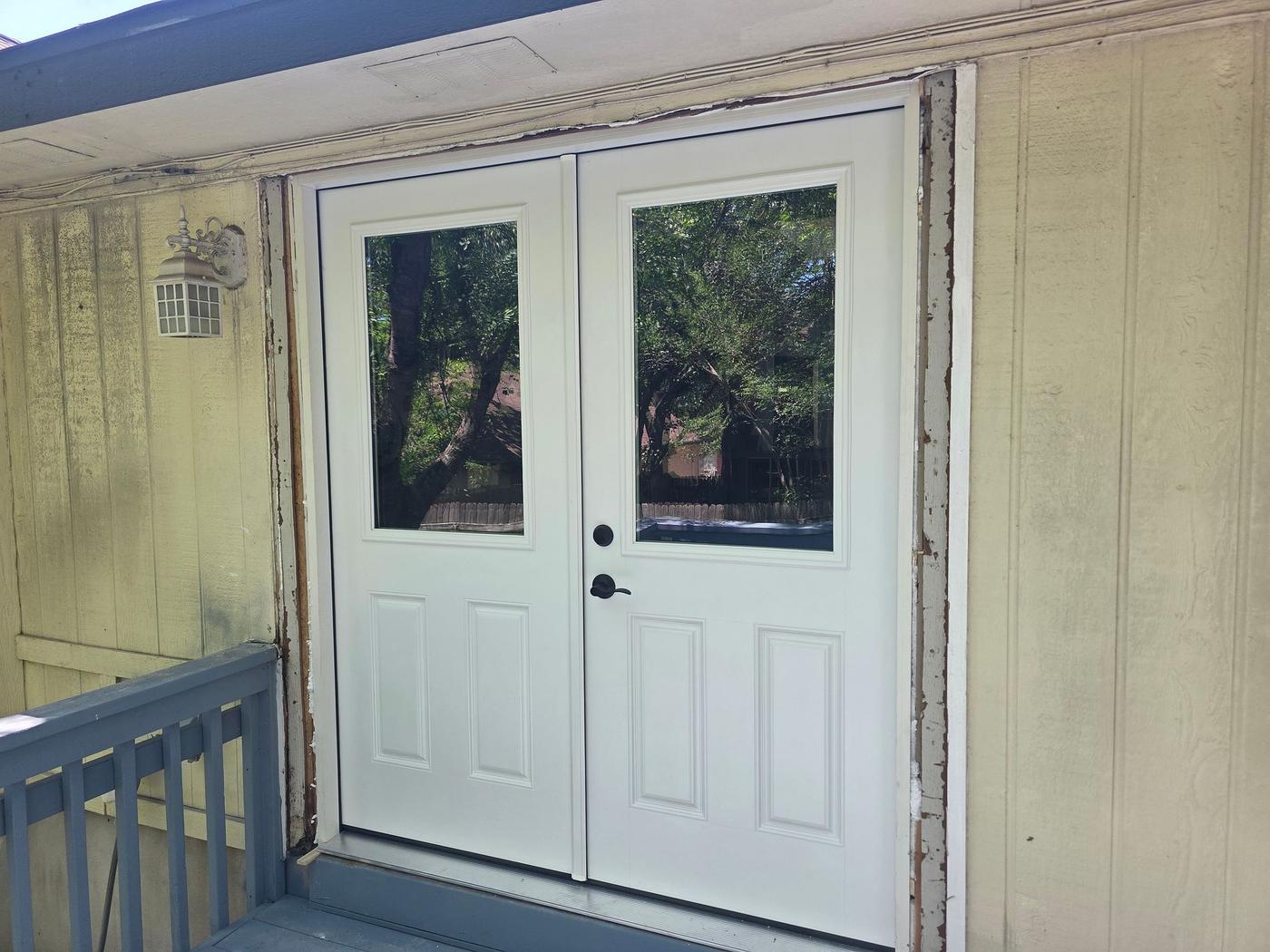 James Hardie JH 8.25" Select Cedar Mill detail — Steeds Crossing, Pflugerville (photo 6)