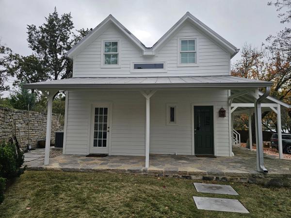 Siding project photo 2 of 4 — Westlake, Austin, TX
