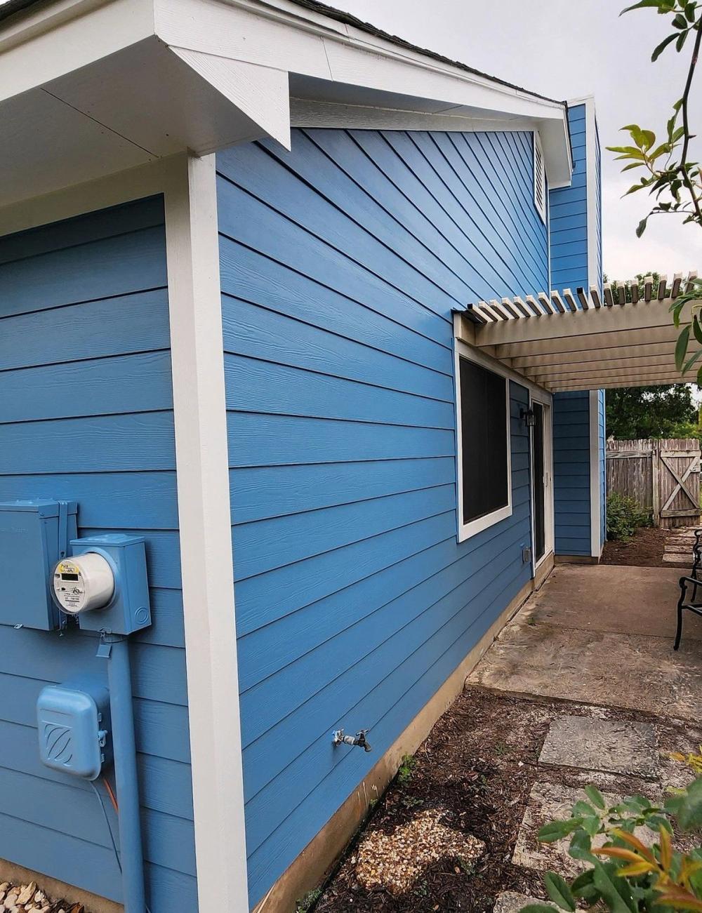 Siding project photo 1 of 6 — North Austin, Austin, TX