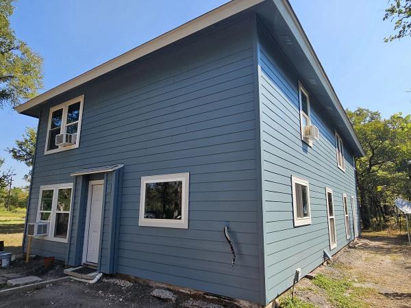 Siding project photo 2 of 5 — Hogeye, Manor, TX
