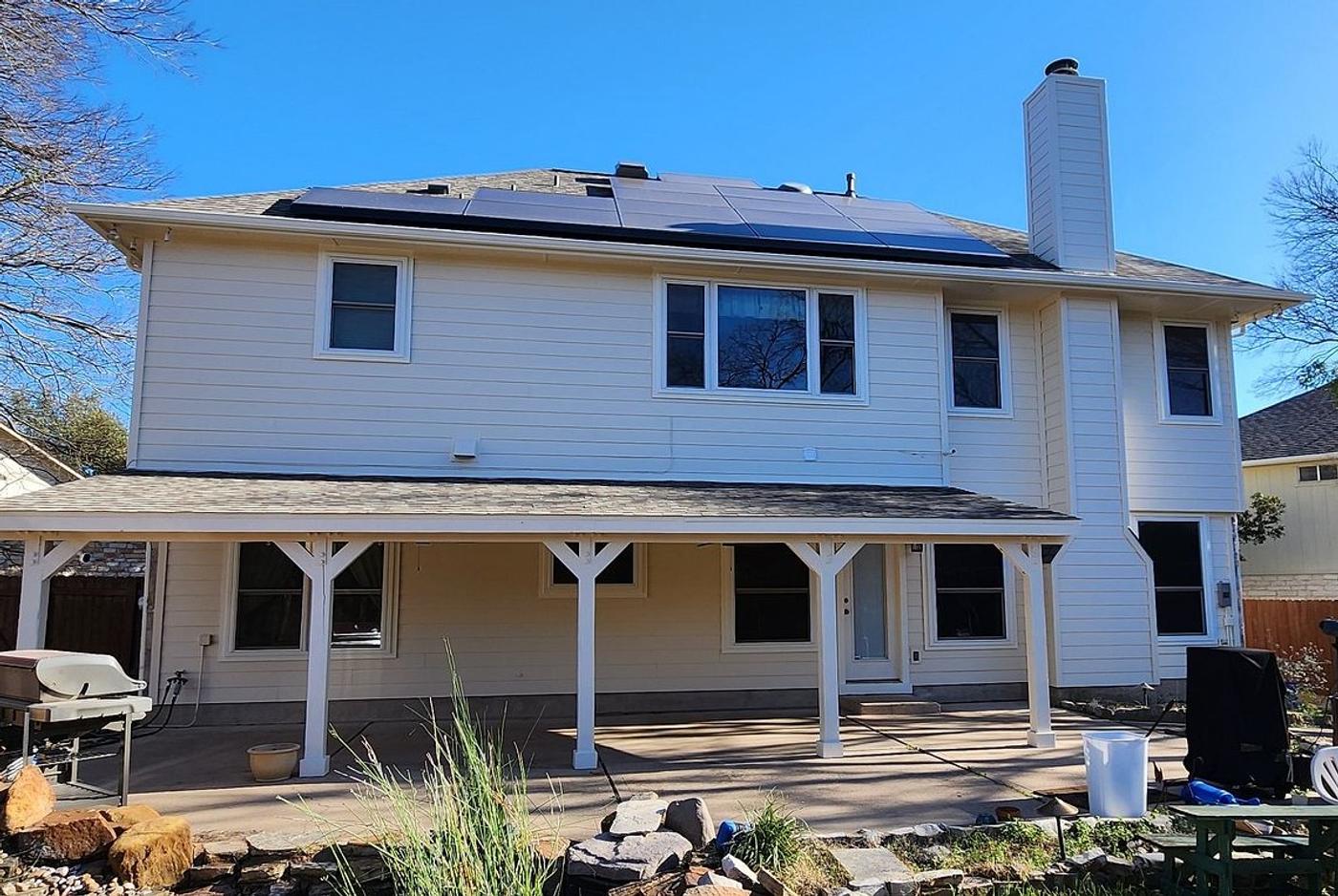 After: James Hardie siding & exterior painting completed in Willow Run, Austin