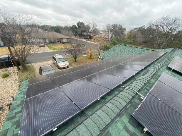 Owens Corning TruDefinition Duration detail — North Shoal Creek, Austin (photo 6)
