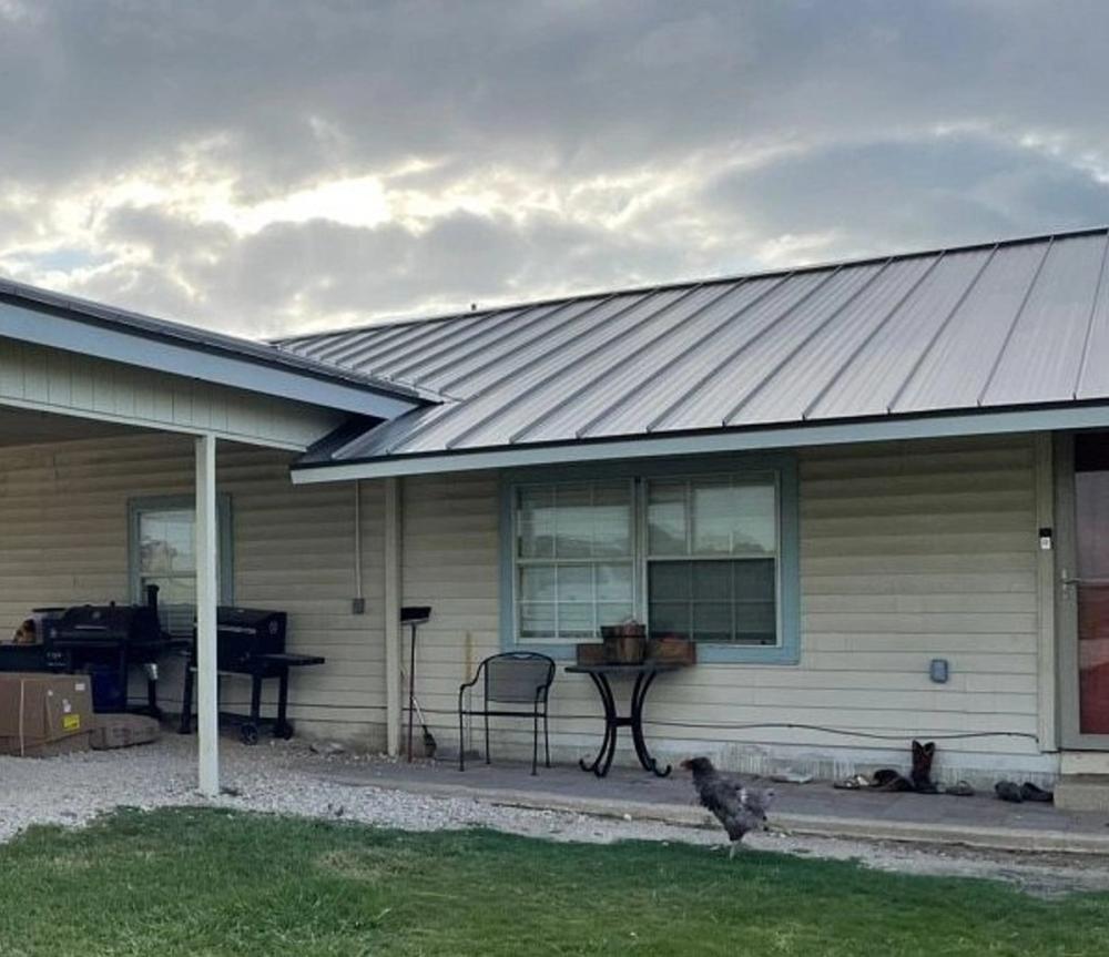 Metal Roofing project photo 1 of 7 — County Road 301, Granger, TX