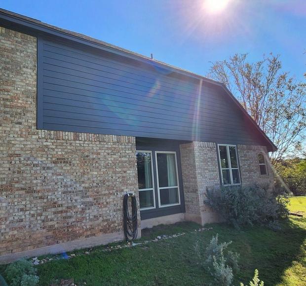 Siding project photo 3 of 6 — Northwest Austin, Austin, TX