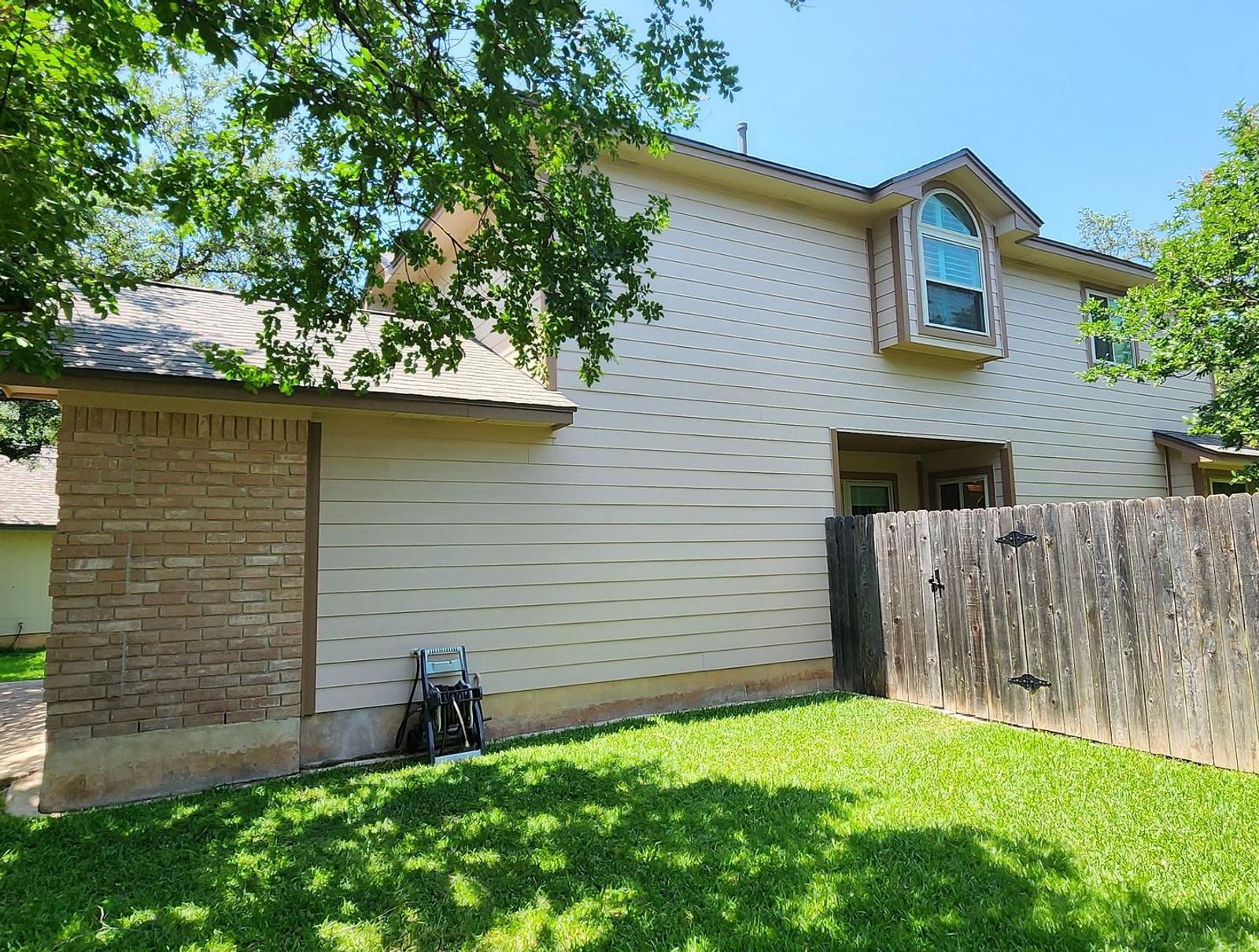 James Hardie Siding in Woods Of Brushy Creek, Austin — completed project by Austin Pro