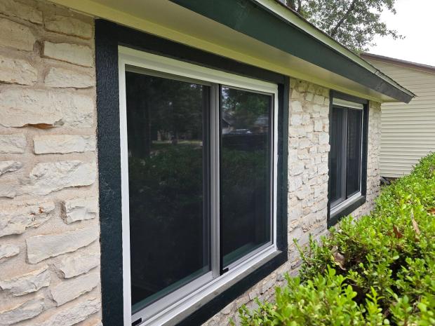 NT Windows Executive detail — Barrington Oaks, Austin (photo 4)