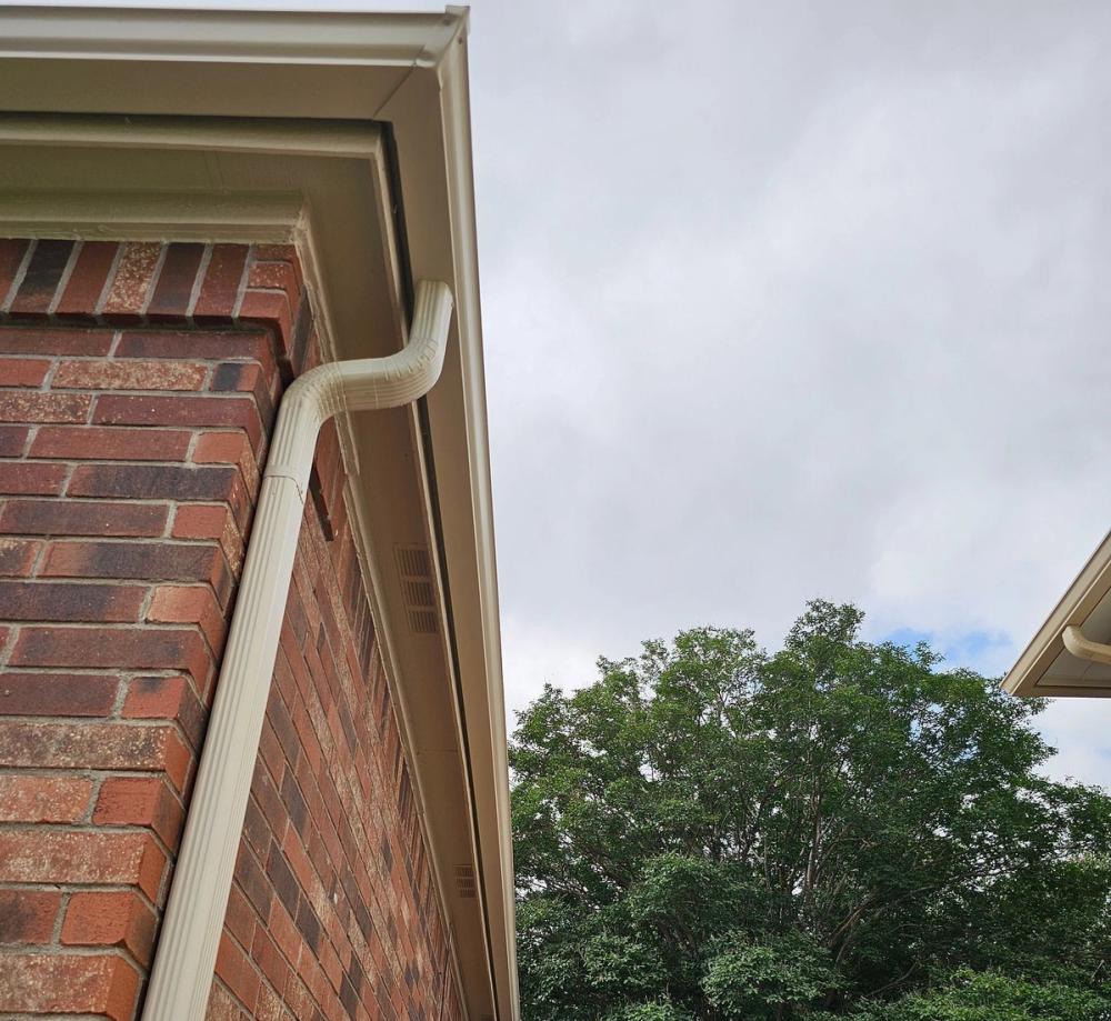James Hardie 8.25" Select Cedarmill detail — South Creek, Round Rock