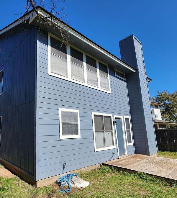 Siding & Exterior Painting in Maple Run, Austin, TX