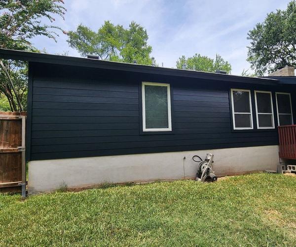 Siding project photo 8 of 9 — Montopolis, Austin, TX