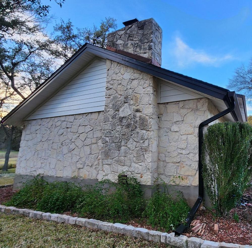 James Hardie JH 8.25" Smooth detail — Spicewood At Bullcreek, Austin