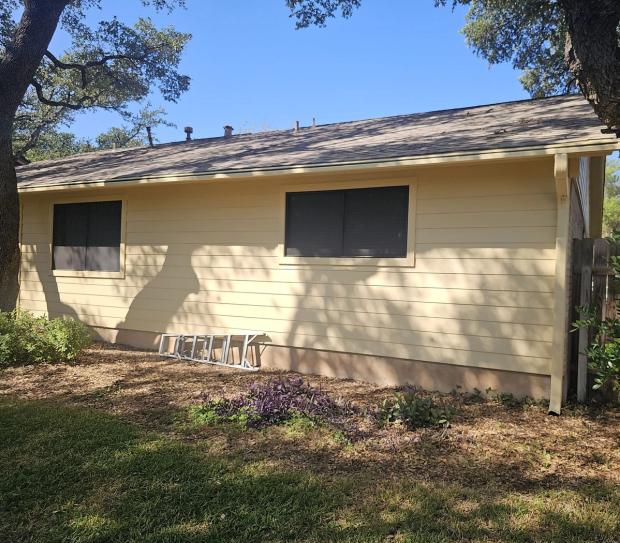 James Hardie 8.25" Select Cedar Mill detail — Mesa Park, Austin (photo 4)