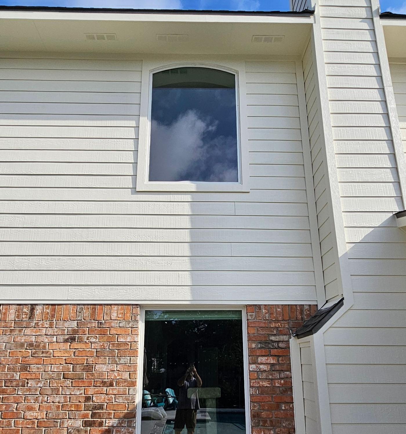 James Hardie Custom Colonial Roughsawn detail — Barker Ranch At Shady Hollow, Austin (photo 6)