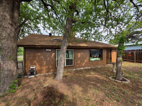 Siding project photo 4 of 10 — Castlelake, Marble Falls, TX