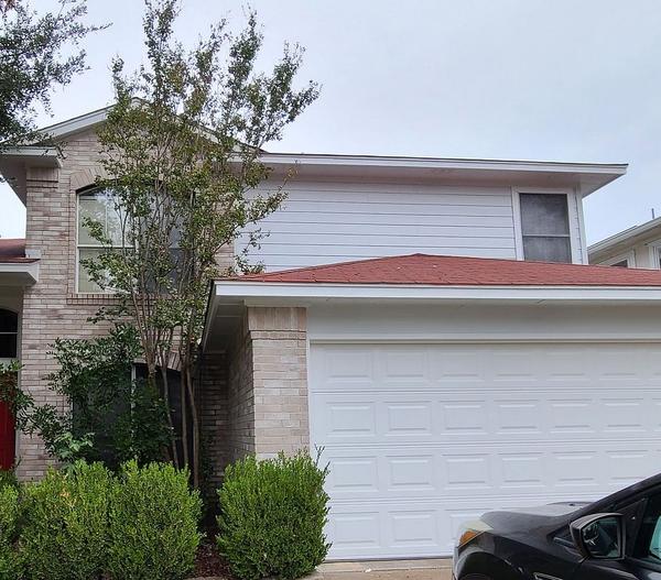 Siding project photo 2 of 5 — South Austin, Austin, TX
