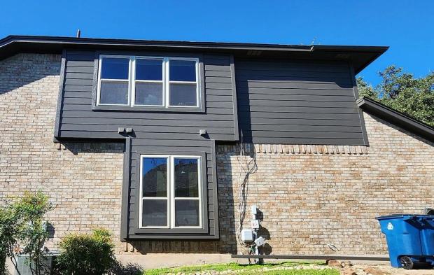 Siding project photo 2 of 6 — Northwest Austin, Austin, TX