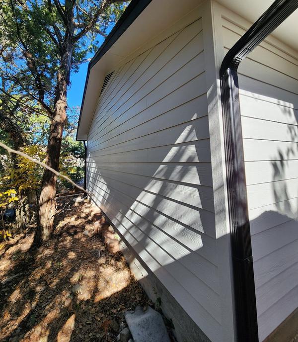 Siding project photo 10 of 12 — Steiner Ranch, Austin, TX