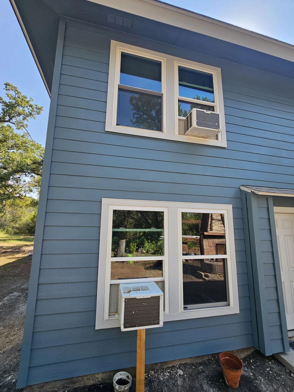 Siding project photo 1 of 5 — Hogeye, Manor, TX