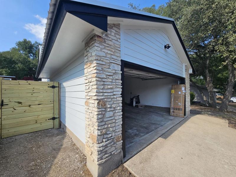 Siding project photo 4 of 4 — Austin, TX