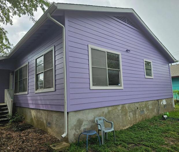 James Hardie 8.25" Select Cedar Mill detail — St. Johns, Austin (photo 3)