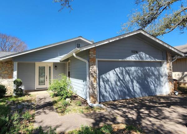 Siding project photo 3 of 6 — Windermere Meadows, Austin, TX