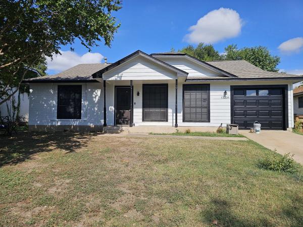Siding project photo 4 of 6 — North Austin, Austin, TX