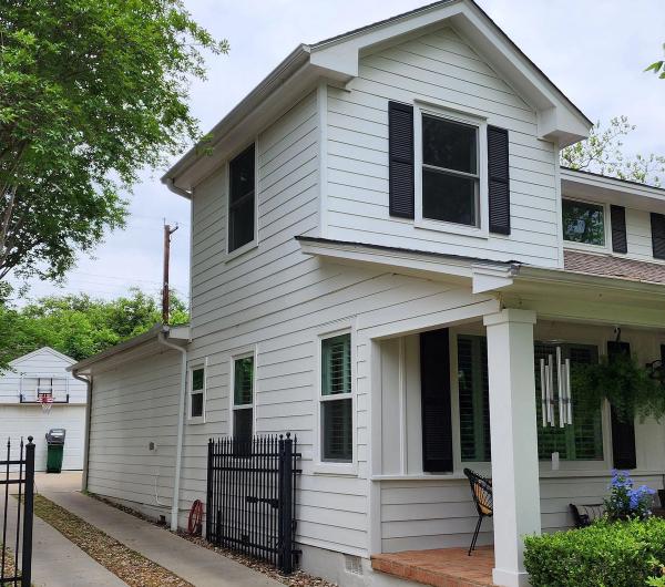 Siding project photo 3 of 4 — Old West Austin, Austin, TX