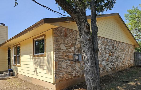 Siding project photo 6 of 7 — Circle C Ranch, Austin, TX