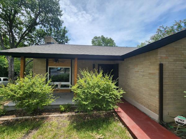 Siding project photo 6 of 9 — Montopolis, Austin, TX