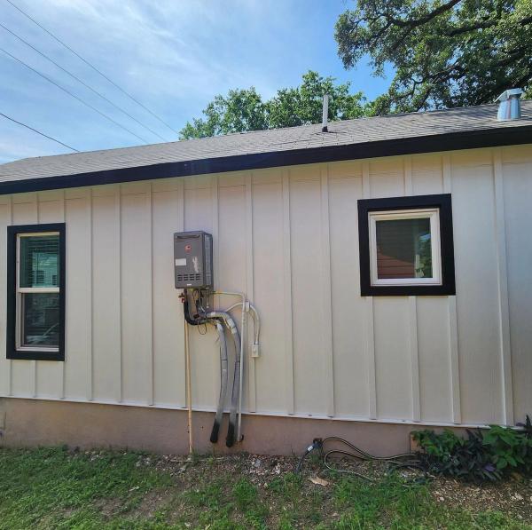 Siding project photo 3 of 4 — East Austin, Austin, TX