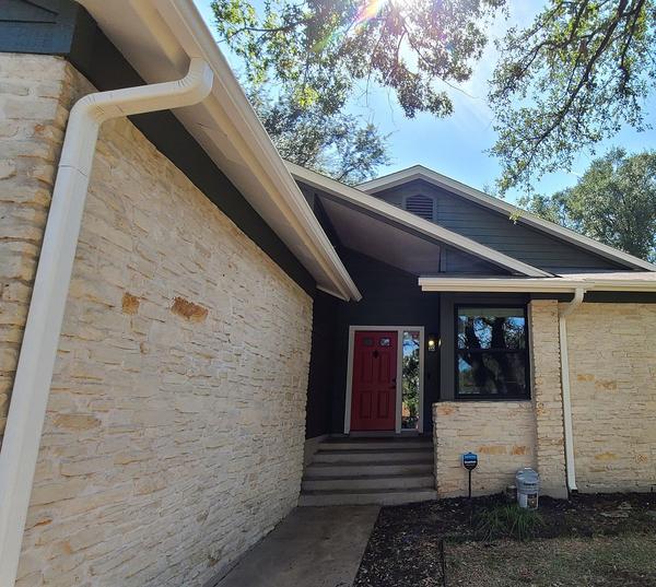 Siding project photo 3 of 6 — North Austin, Austin, TX